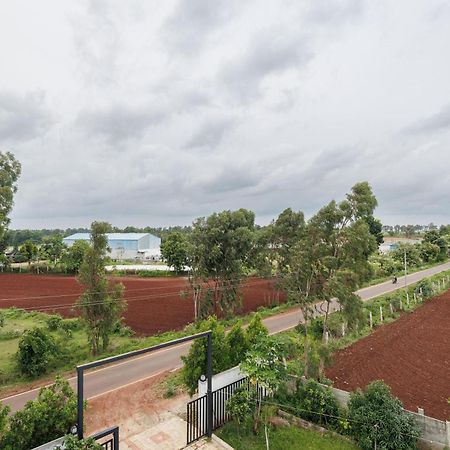 Celestial Sapphire Villa Pvt Pool Veg Food 4Bhk Dod Ballāpur المظهر الخارجي الصورة