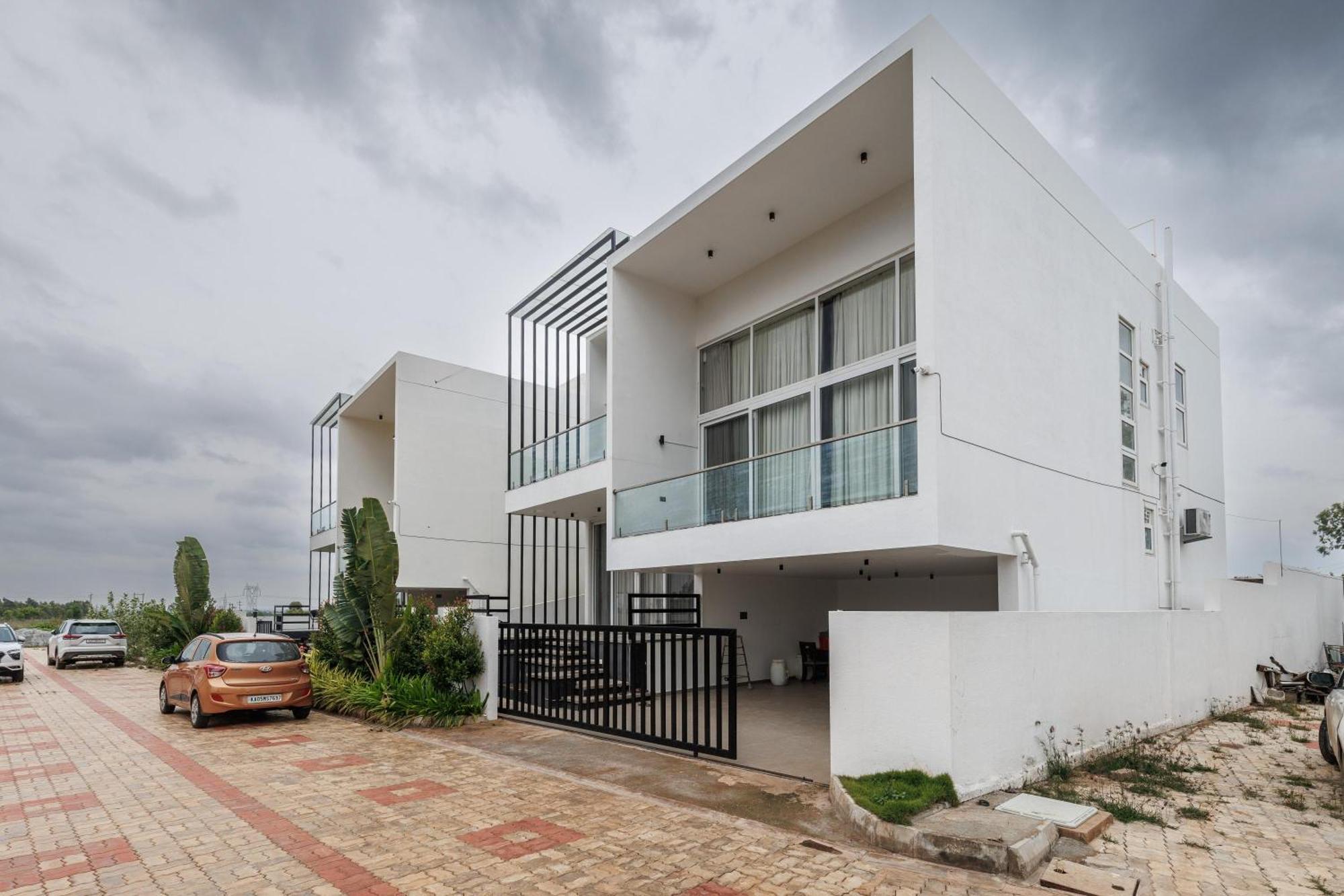 Celestial Sapphire Villa Pvt Pool Veg Food 4Bhk Dod Ballāpur المظهر الخارجي الصورة
